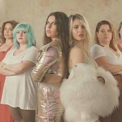 Lo Que Es Nuestro Chords by Lucia Gil