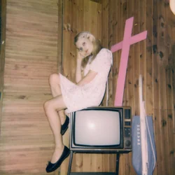 Play House Chords by Lucy Blue