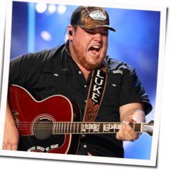 Does To Me Chords by Luke Combs