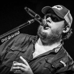 Me Without You Chords by Luke Combs