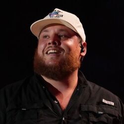 The Man He Sees In Me Chords by Luke Combs