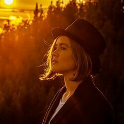 Packing My Bags Chords by Luna Keller