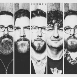 Luxury chords for Words of mouth