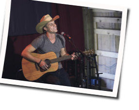 She Wants A Cowboy Chords by Dustin Lynch