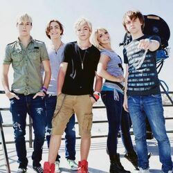 Heard It On The Radio Bass Tab by Ross Lynch