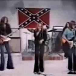 Hes Alive Chords by Lynyrd Skynyrd