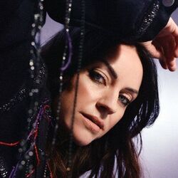 Live Forever Live Chords by Amy MacDonald