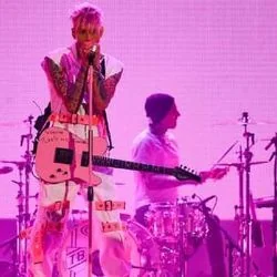 A Girl Like You Chords by MGK (Machine Gun Kelly)