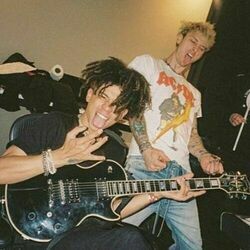 Drug Dealer Intro by MGK (Machine Gun Kelly)