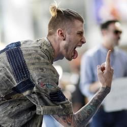 In These Walls Chords by MGK (Machine Gun Kelly)