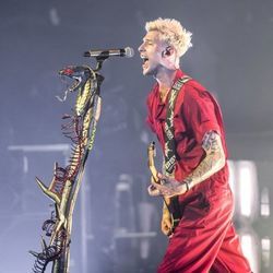 Love Race Tabs by MGK (Machine Gun Kelly)