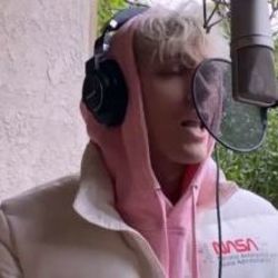 Pretty Toxic Revolver Chords by MGK (Machine Gun Kelly)