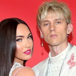 Struggles Intro by MGK (Machine Gun Kelly)
