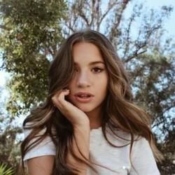 Motives Chords by Mackenzie Ziegler