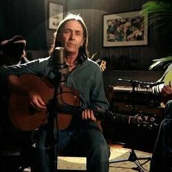 Caledonia Chords by Maclean Dougie