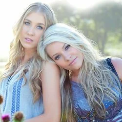 Watching Love Leave Chords by Maddie & Tae