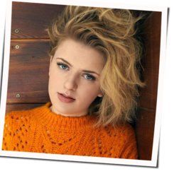 Skeletons Chords by Maddie Poppe