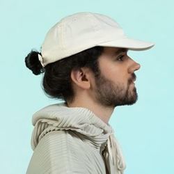 Hold Me Just Because Chords by Madeon