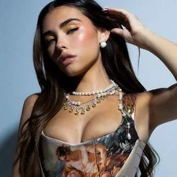 Reckless Intro Tab by Madison Beer