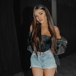 Stained Glass (Ver2) Chords by Madison Beer