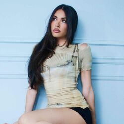 Madison Beer chords for Healthy habit