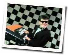 Bed And Breakfast Man Bass Tab by Madness