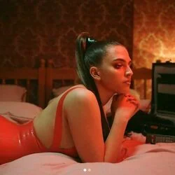 Busy Tone Chords by Mae Muller