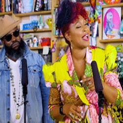 Maimouna Youssef chords for Miracle