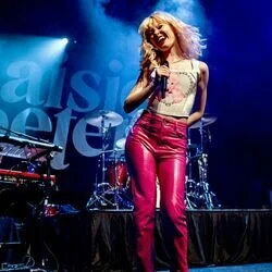 Dealbreaker Acoustic Live Chords by Maisie Peters