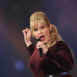 Ich Dreh Mich Nie Wieder Um Chords by Maite Kelly