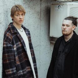 Majan chords for Panikweiß ukulele