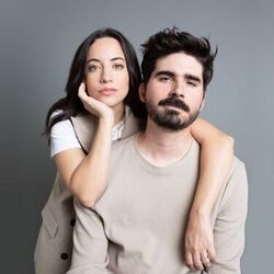 En Lo Alto Gloria Chords by Majo Y Dan