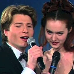 весенняя любовь Chords by максим коваль