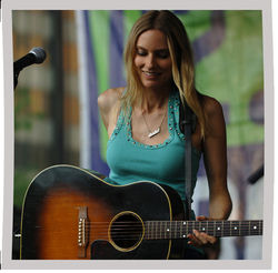 Freeway Acoustic Chords by Aimee Mann