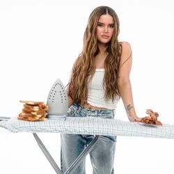 Bed No Breakfast Chords by Maren Morris