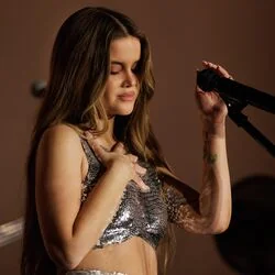 People Still Show Up Chords by Maren Morris