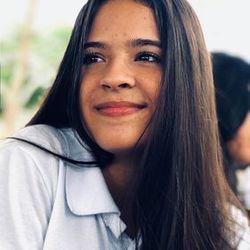 Tentando Me Encontrar Chords by Mari Rezende