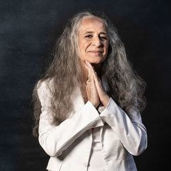 Cria Da Comunidade Chords by Maria Bethânia