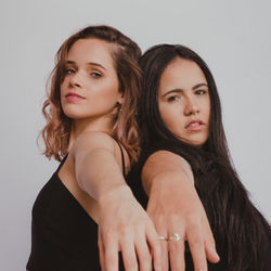 Novos Jeitos Chords by Mariamilena