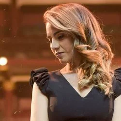 Hoy Vengo A Ti Chords by Mariana Coronel