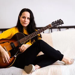 Deuxième Tour Chords by Marie Claudel