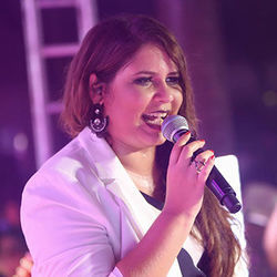 Quatro E Quinze Chords by Marilia Mendonça