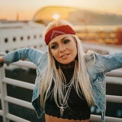 Bisschen Mehr Als Freundschaft Chords by Marina Marx