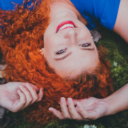 Quintal Do Poeta (part. Leninha Prado) Chords by Marina Prado