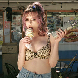 Want U Like That Chords by Marisa Maino