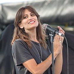 Martina Sorbara chords for Bonnie and clyde