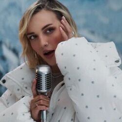 сломанная игрушка Chords by Mary Gu