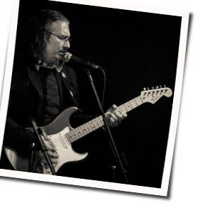 Max Costa chords for Teardrops and whisky