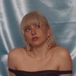 I Think I Wanna Be Alone Chords by Mazie