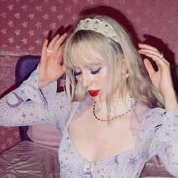 It's Not Me Chords by Mazie